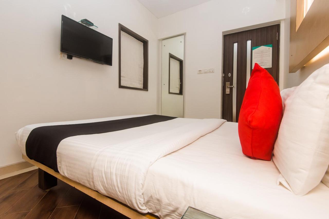 Hotel Capitol 塞恩 外观 照片