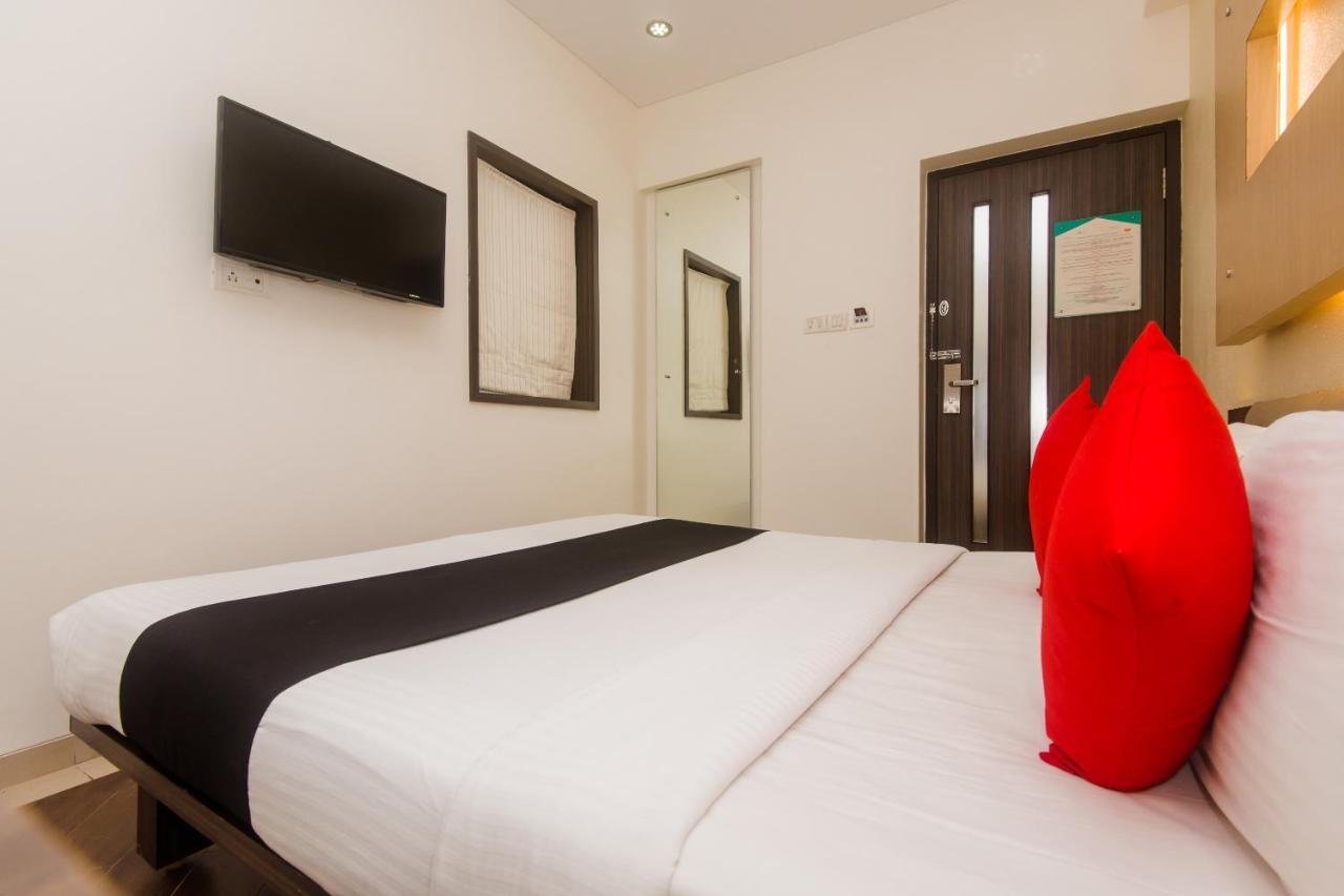 Hotel Capitol 塞恩 外观 照片